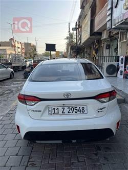 تۆیۆتا کۆرۆلا